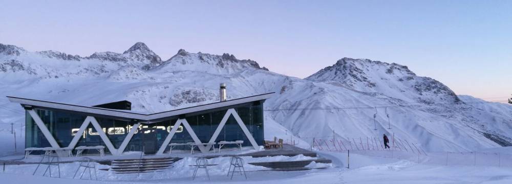 Restaurants in St. Moritz: quattro BAR