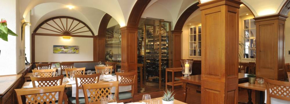 Restaurants in Solothurn-Riedholz: Attisholz le feu (Gaststube 9.5)