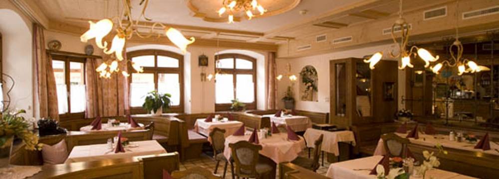 Hotel Restaurant Astras in Scuol