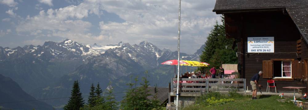 Restaurants in Burglen: Restaurant Skihaus Edelweiss