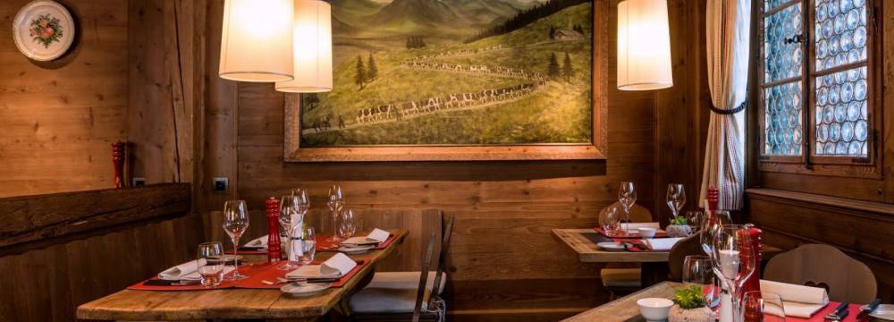 Restaurants in Saanen: Swiss Stbli - The Alpina Gstaad