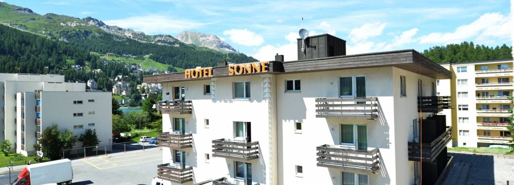 Restaurants in St. Moritz: Hotel Restaurant Pizzeria Sonne